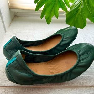 EUC Tieks Pacific Green ballet flats, no flaws, women’s 8